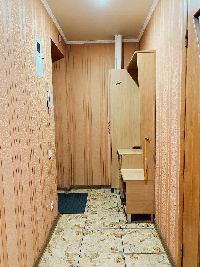 Apartment - Sobornyi Prospekt 97 Zaporizhia Bagian luar foto